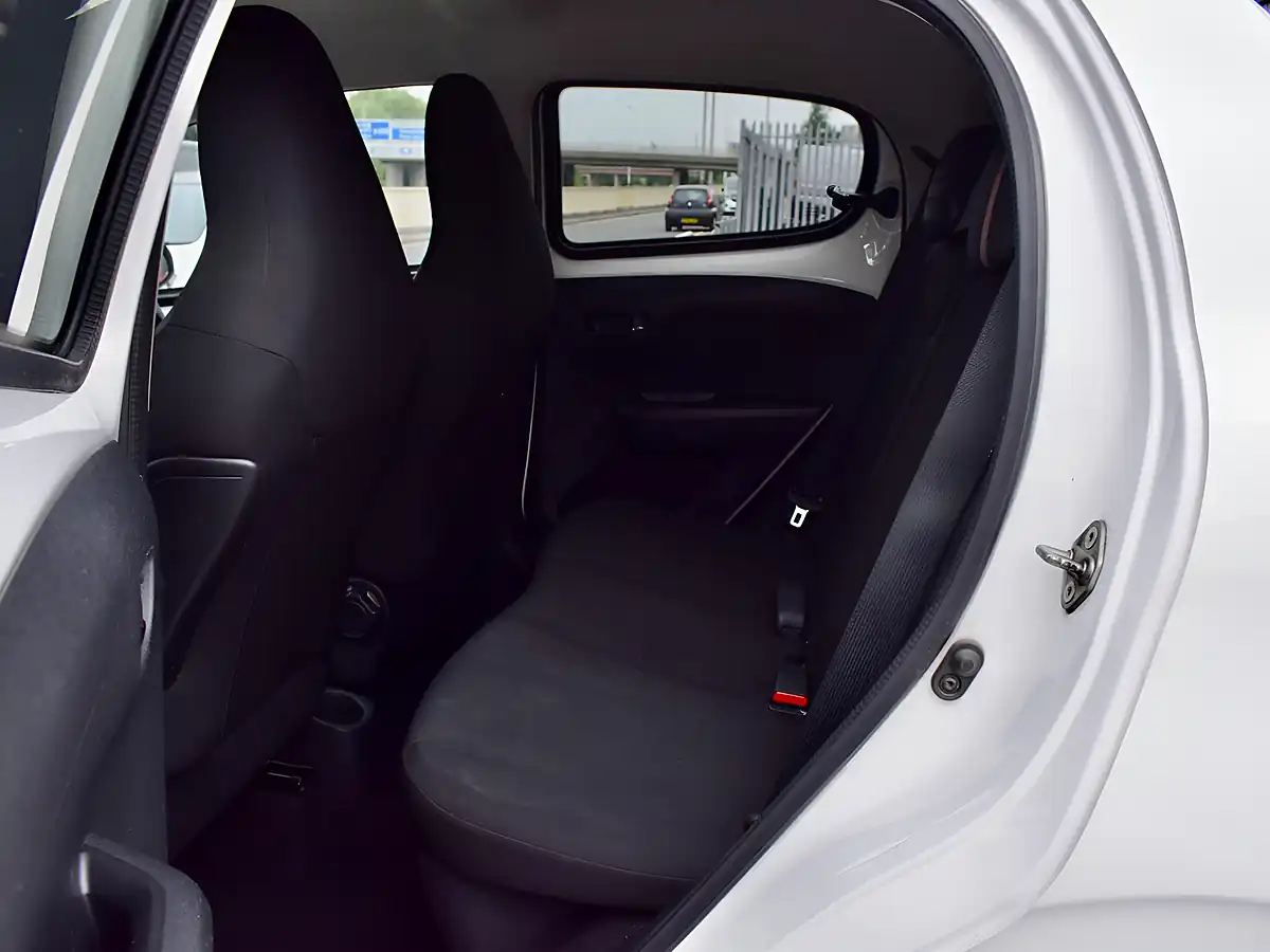 Used 2016 Peugeot 108 Allure White - Interior and Exterior details 14