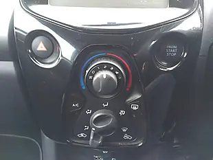 Used 2016 Peugeot 108 Allure White - Interior and Exterior details 17