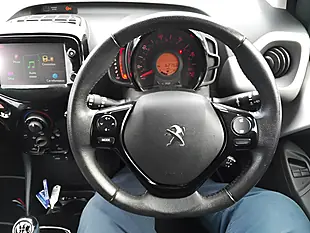 Used 2016 Peugeot 108 Allure White - Interior and Exterior details 20