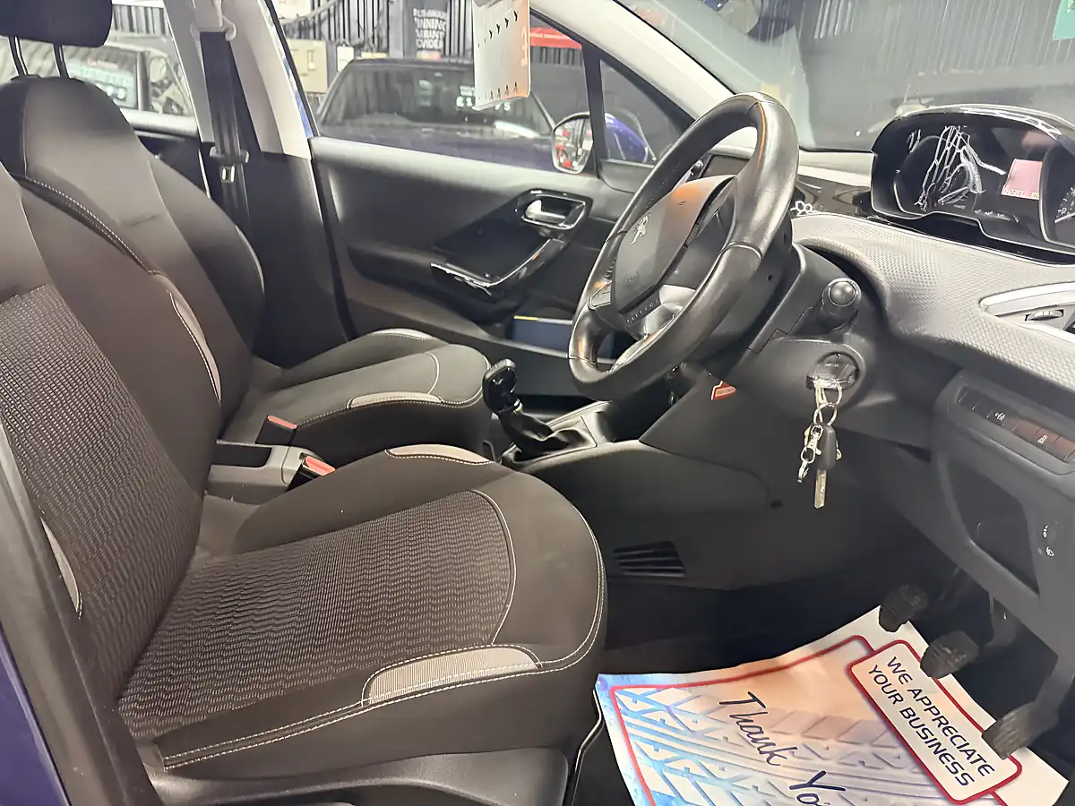 Used 2016 Peugeot 2008 Active Blue - Interior and Exterior details 13