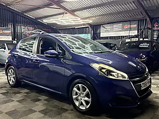 Used 2016 Peugeot 2008 Active Blue - Interior and Exterior details 5