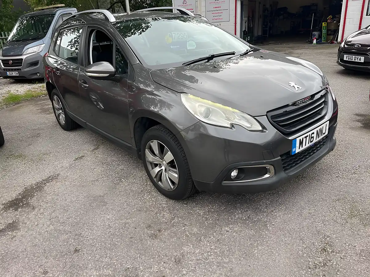 Used 2016 Peugeot 2008 Active Grey - Interior and Exterior details 3