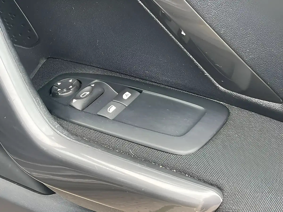 Used 2016 Peugeot 2008 Active Nimbus Grey - Interior and Exterior details 20