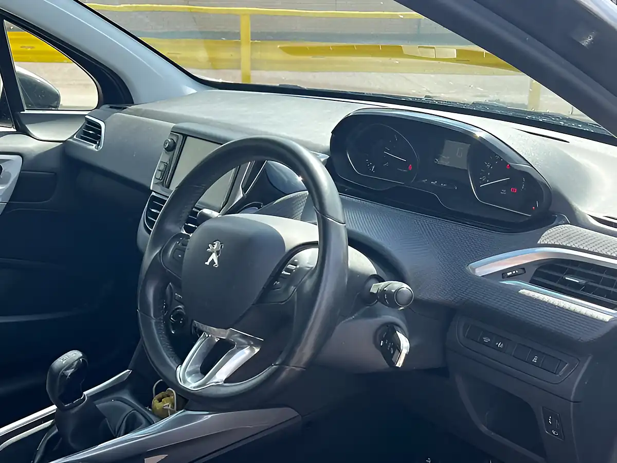 Used 2016 Peugeot 2008 Active Nimbus Grey - Interior and Exterior details 6