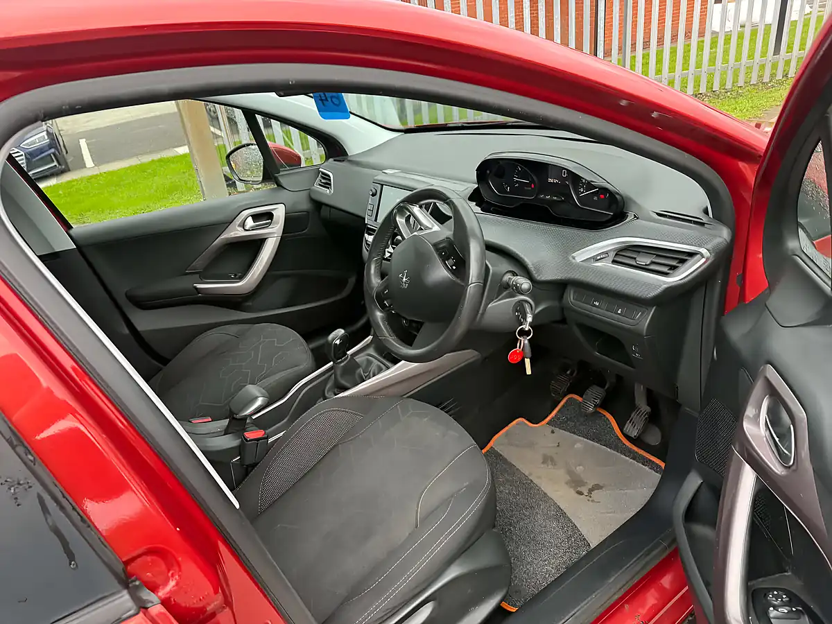 Used 2016 Peugeot 2008 Active Red - Interior and Exterior details 17
