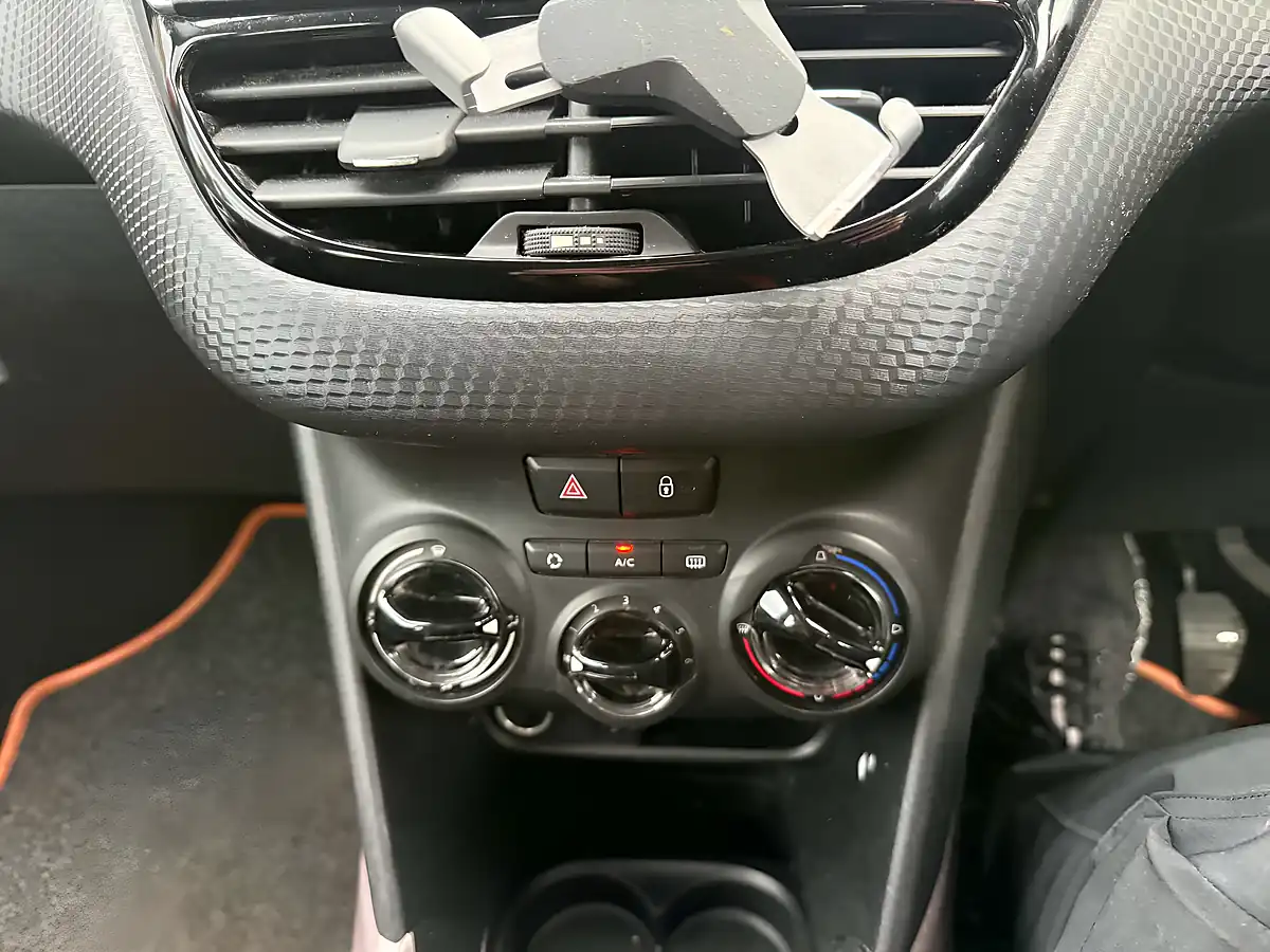 Used 2016 Peugeot 2008 Active Red - Interior and Exterior details 18