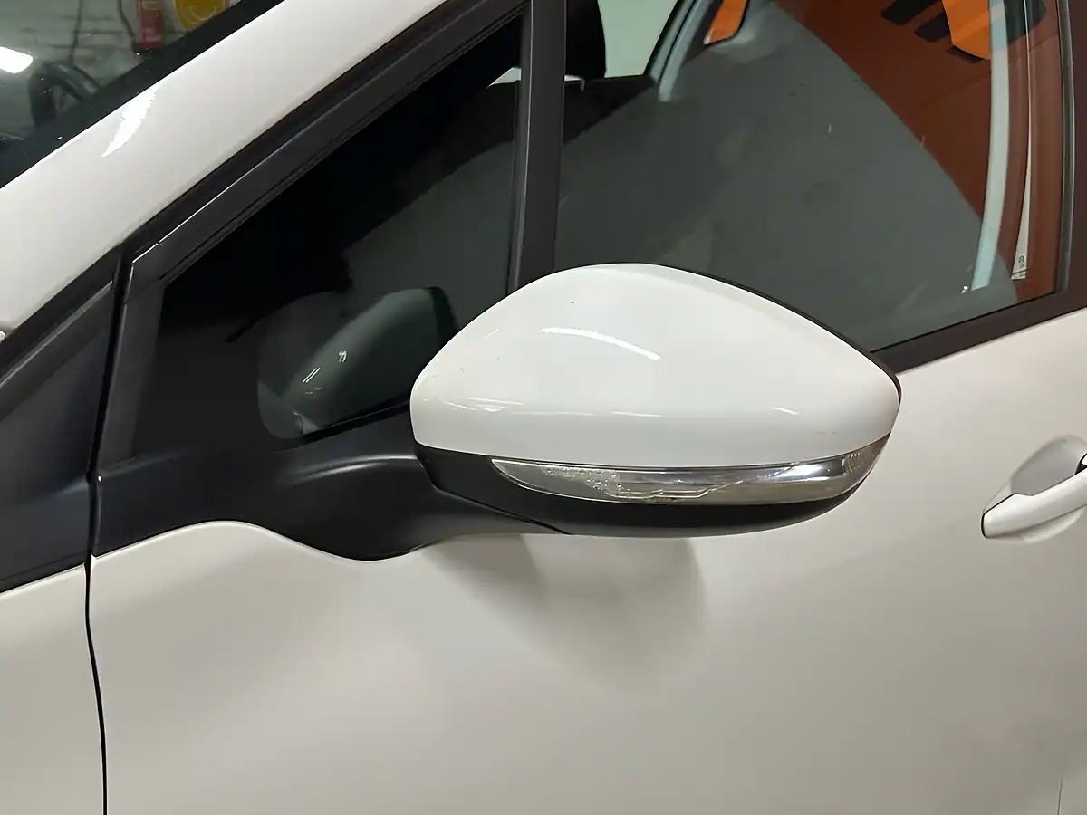 Used 2016 Peugeot 2008 Active White - Interior and Exterior details 16
