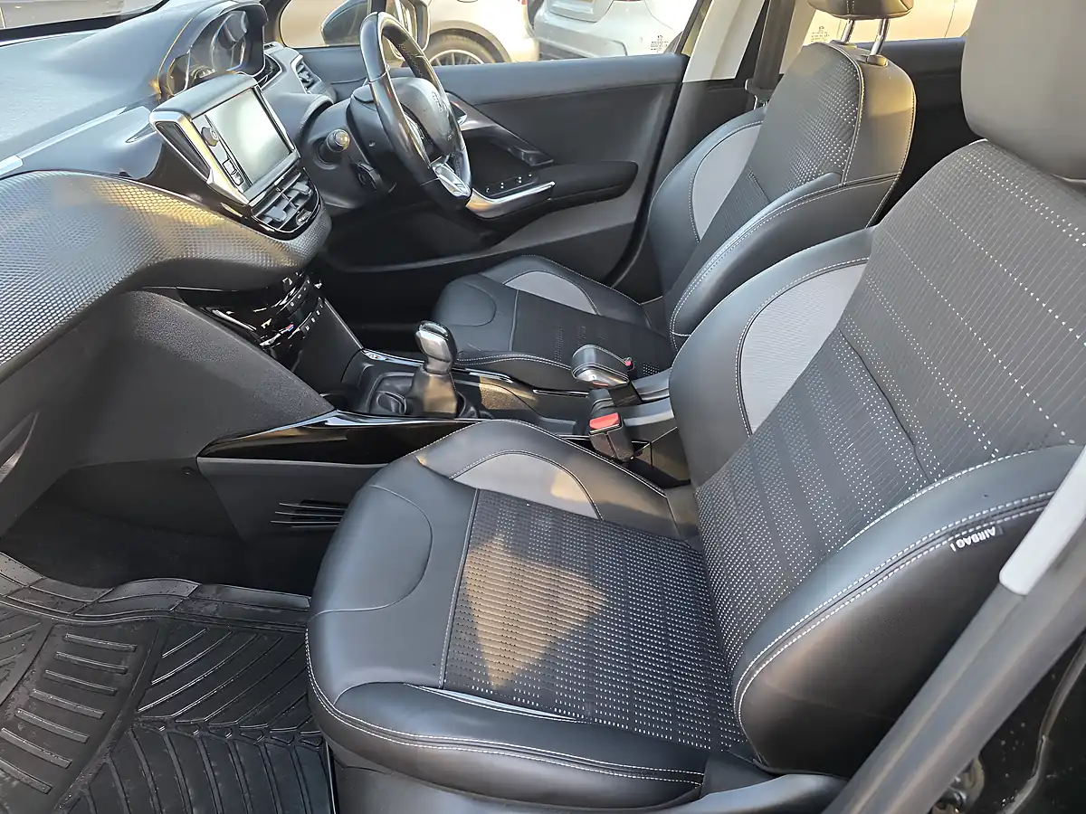Used 2016 Peugeot 2008 Allure Black - Interior and Exterior details 10