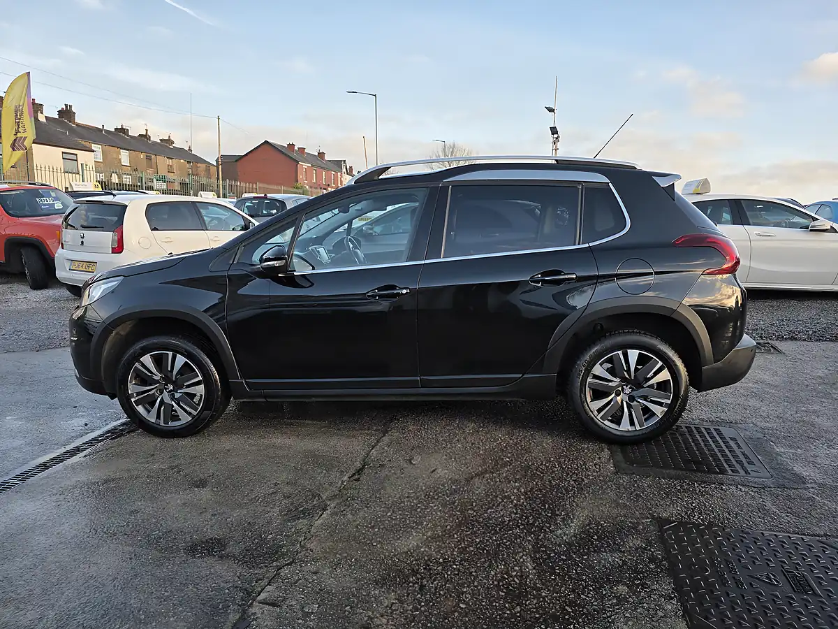 Used 2016 Peugeot 2008 Allure Black - Interior and Exterior details 4