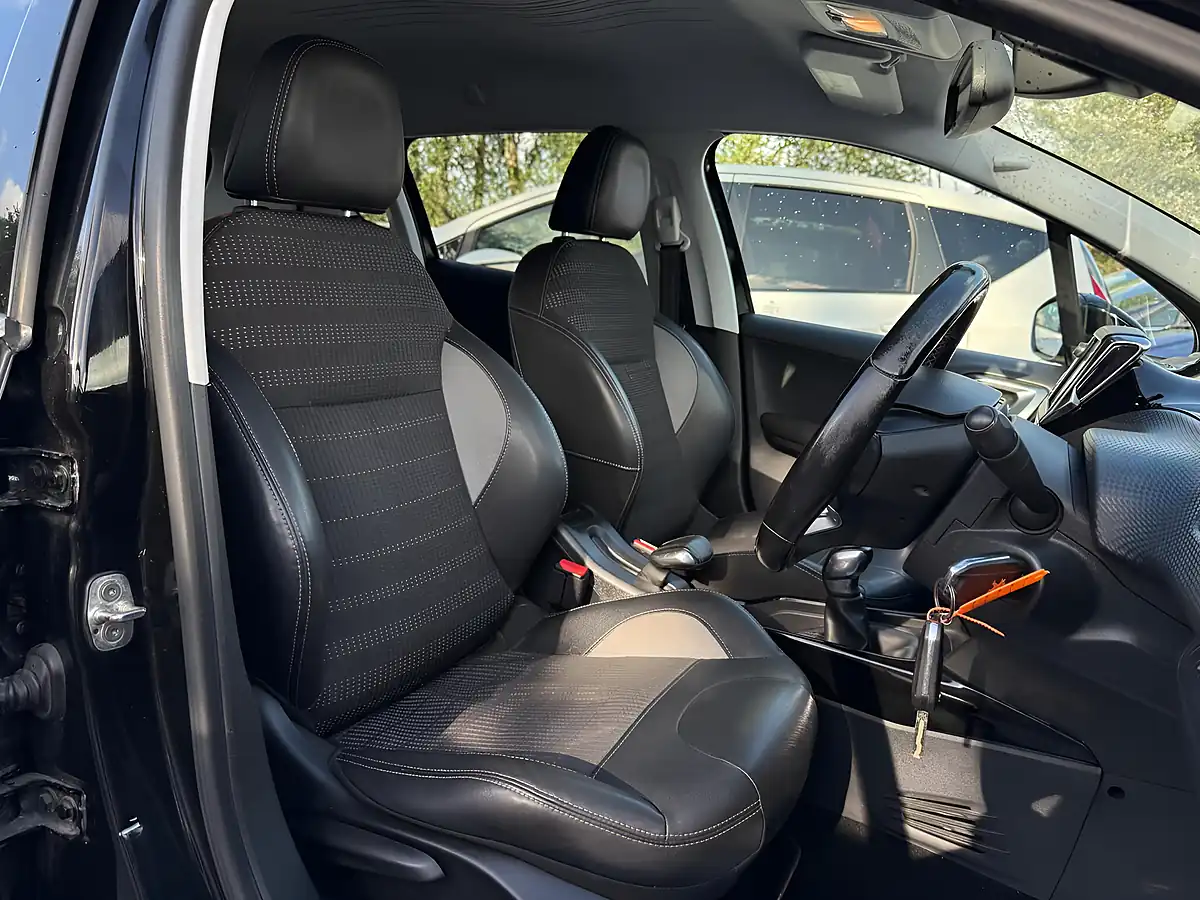 Used 2016 Peugeot 2008 Allure Black - Interior and Exterior details 10