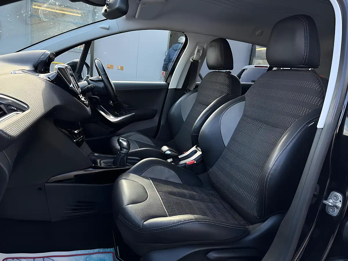 Used 2016 Peugeot 2008 Allure Black - Interior and Exterior details 11