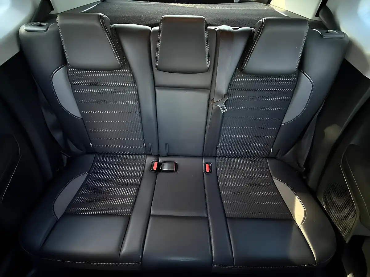Used 2016 Peugeot 2008 Allure Black - Interior and Exterior details 12