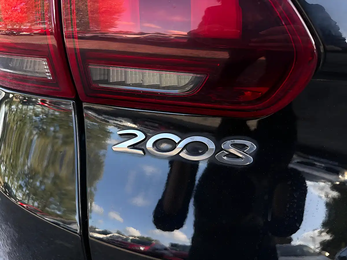 Used 2016 Peugeot 2008 Allure Black - Interior and Exterior details 19