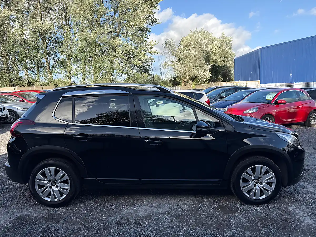 Used 2016 Peugeot 2008 Allure Black - Interior and Exterior details 9