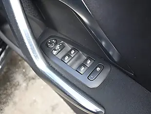 Used 2016 Peugeot 2008 Allure Black - Interior and Exterior details 10