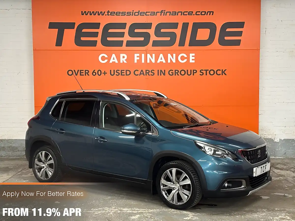 Used 2016 Peugeot 2008 Allure Green - Front View