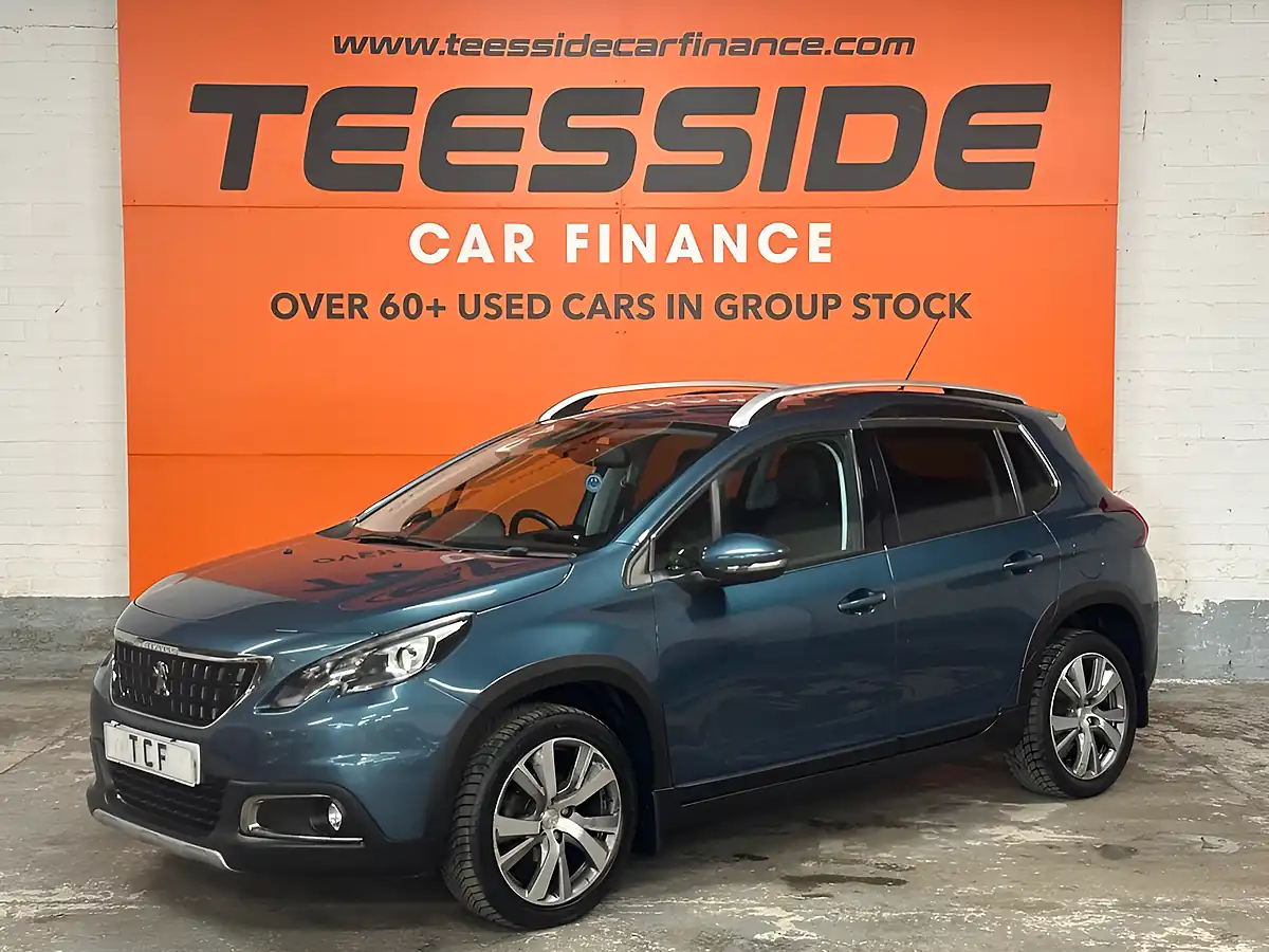 Used 2016 Peugeot 2008 Allure Green - Interior and Exterior details 16