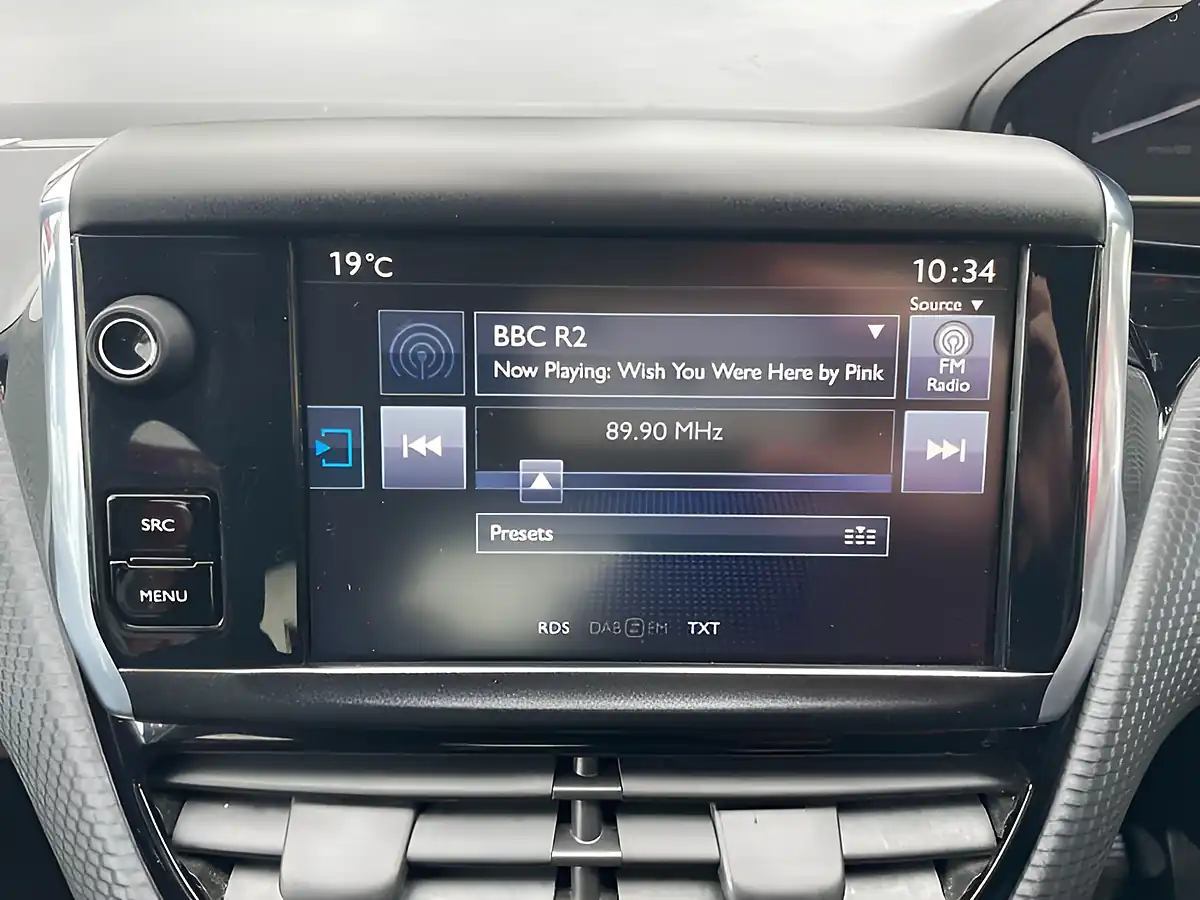 Used 2016 Peugeot 2008 Allure Grey - Interior and Exterior details 15