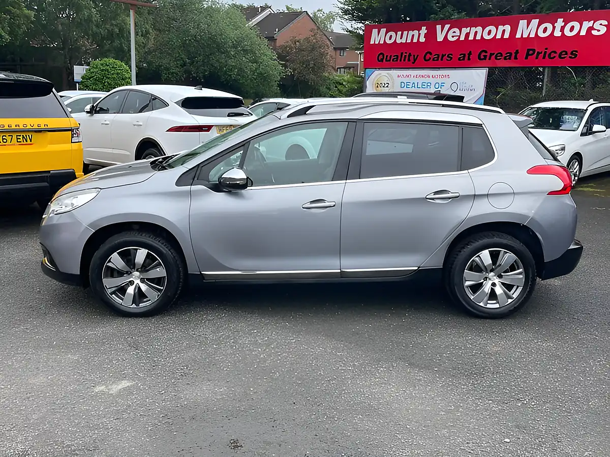 Used 2016 Peugeot 2008 Allure Grey - Interior and Exterior details 5