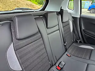 Used 2016 Peugeot 2008 Allure Grey - Interior and Exterior details 11