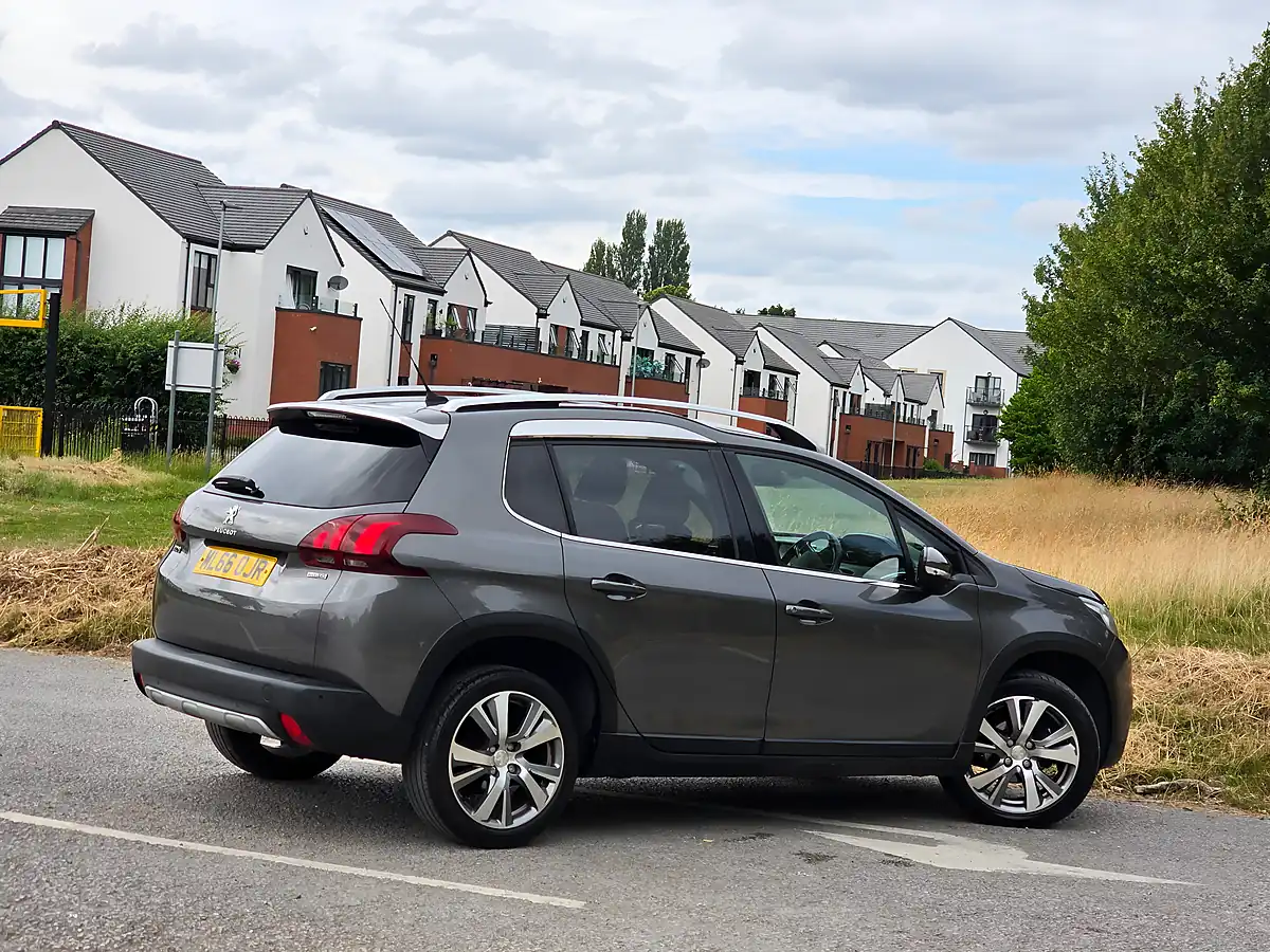 Used 2016 Peugeot 2008 Allure Grey - Interior and Exterior details 7