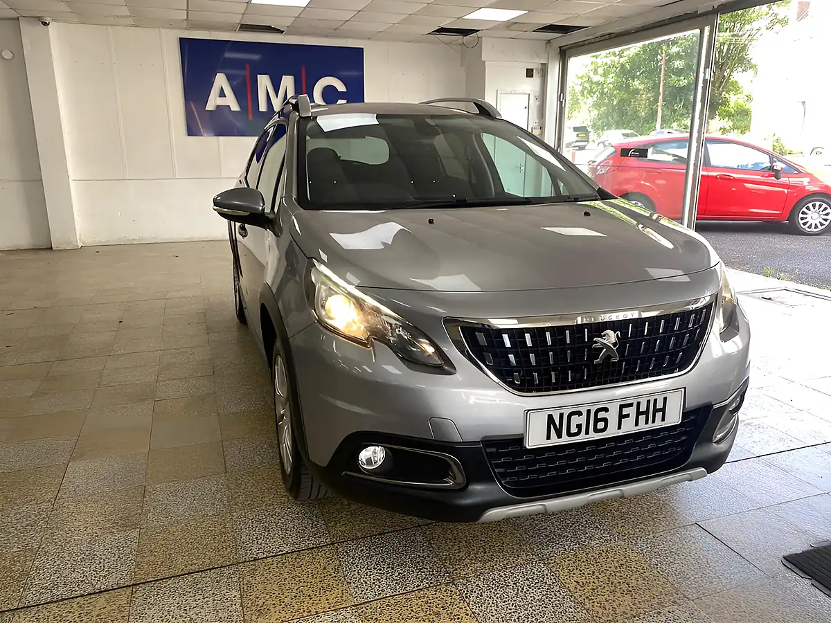 Used 2016 Peugeot 2008 Allure Grey - Front View