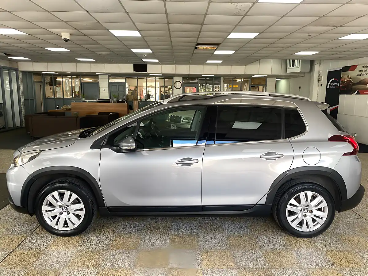 Used 2016 Peugeot 2008 Allure Grey - Interior and Exterior details 4