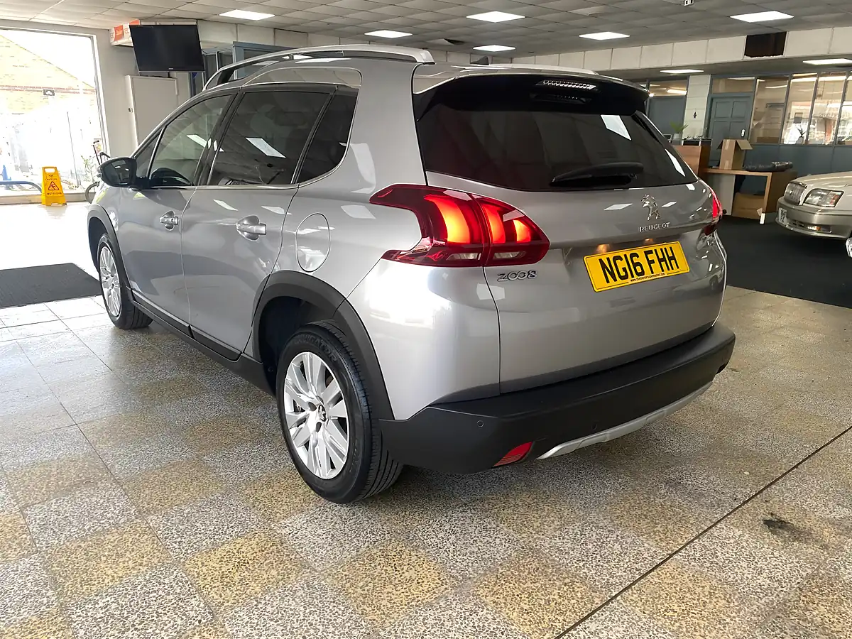 Used 2016 Peugeot 2008 Allure Grey - Interior and Exterior details 5