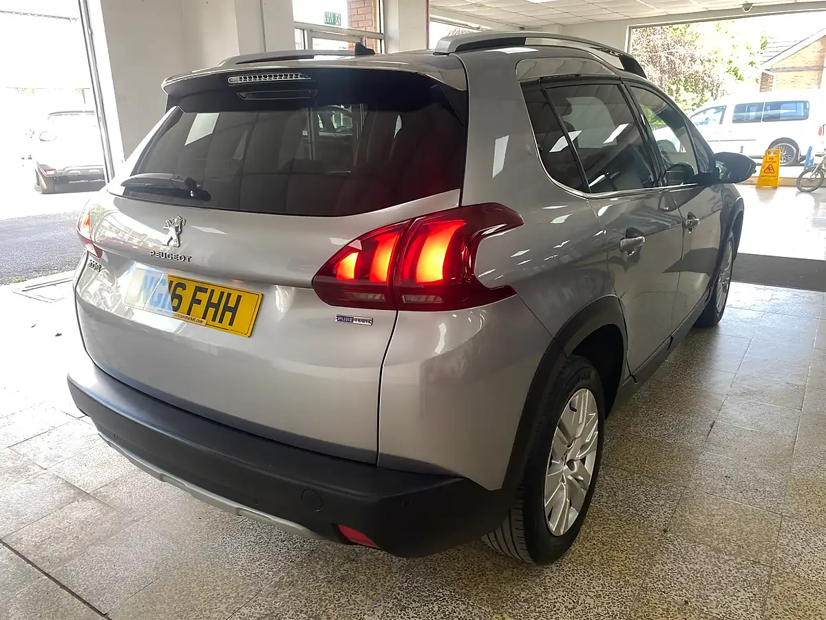 Used 2016 Peugeot 2008 Allure Grey - Interior and Exterior details 7