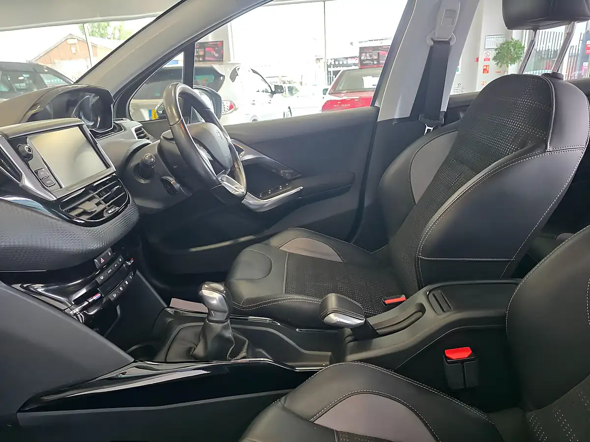 Used 2016 Peugeot 2008 Allure Grey - Interior and Exterior details 17