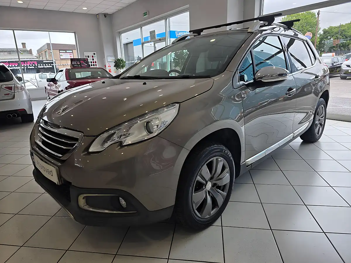 Used 2016 Peugeot 2008 Allure Grey - Interior and Exterior details 3