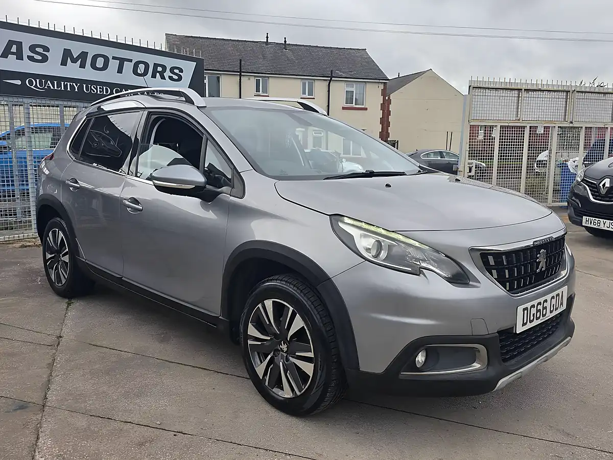 Used 2016 Peugeot 2008 Allure Grey - Front View
