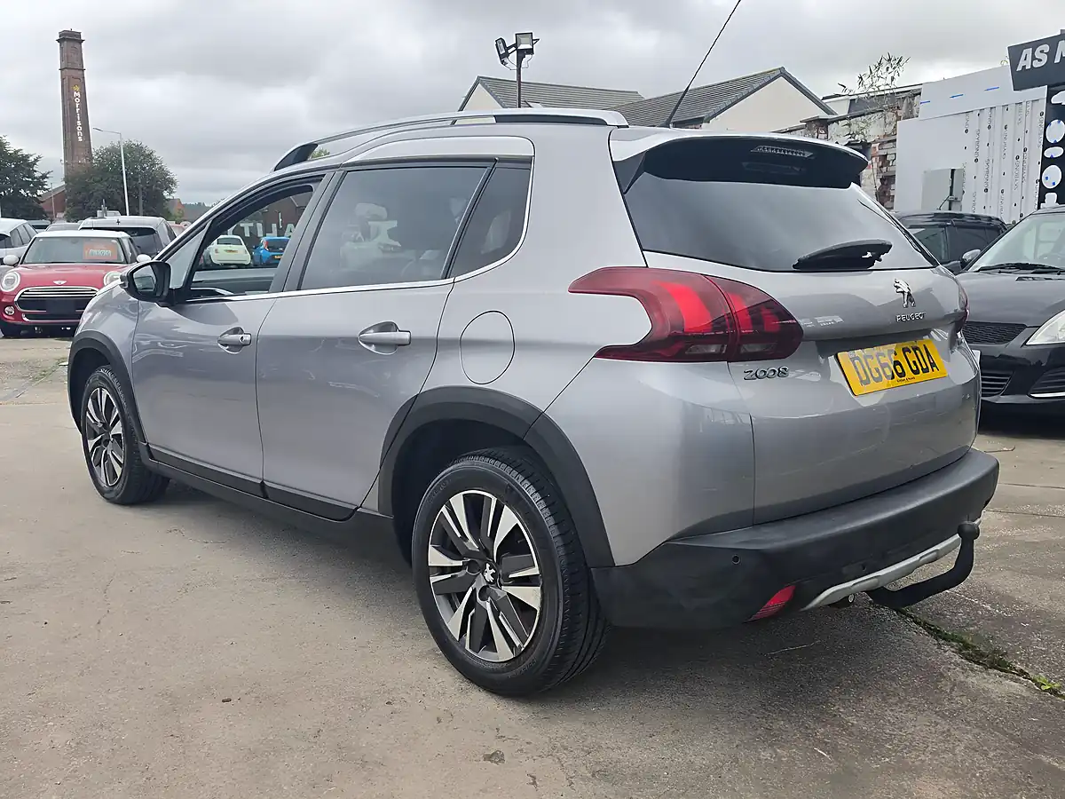 Used 2016 Peugeot 2008 Allure Grey - Interior and Exterior details 5