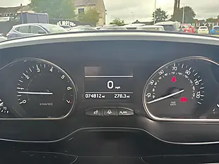 Used 2016 Peugeot 2008 Allure Grey - Interior and Exterior details 9