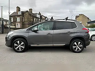 Used 2016 Peugeot 2008 Allure Grey - Interior and Exterior details 12