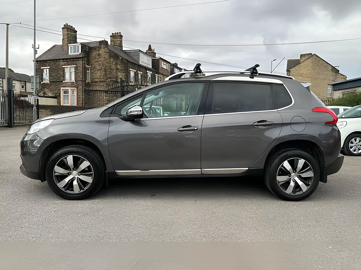 Used 2016 Peugeot 2008 Allure Grey - Interior and Exterior details 12