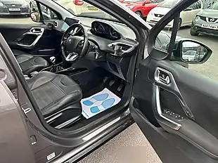 Used 2016 Peugeot 2008 Allure Grey - Interior and Exterior details 13