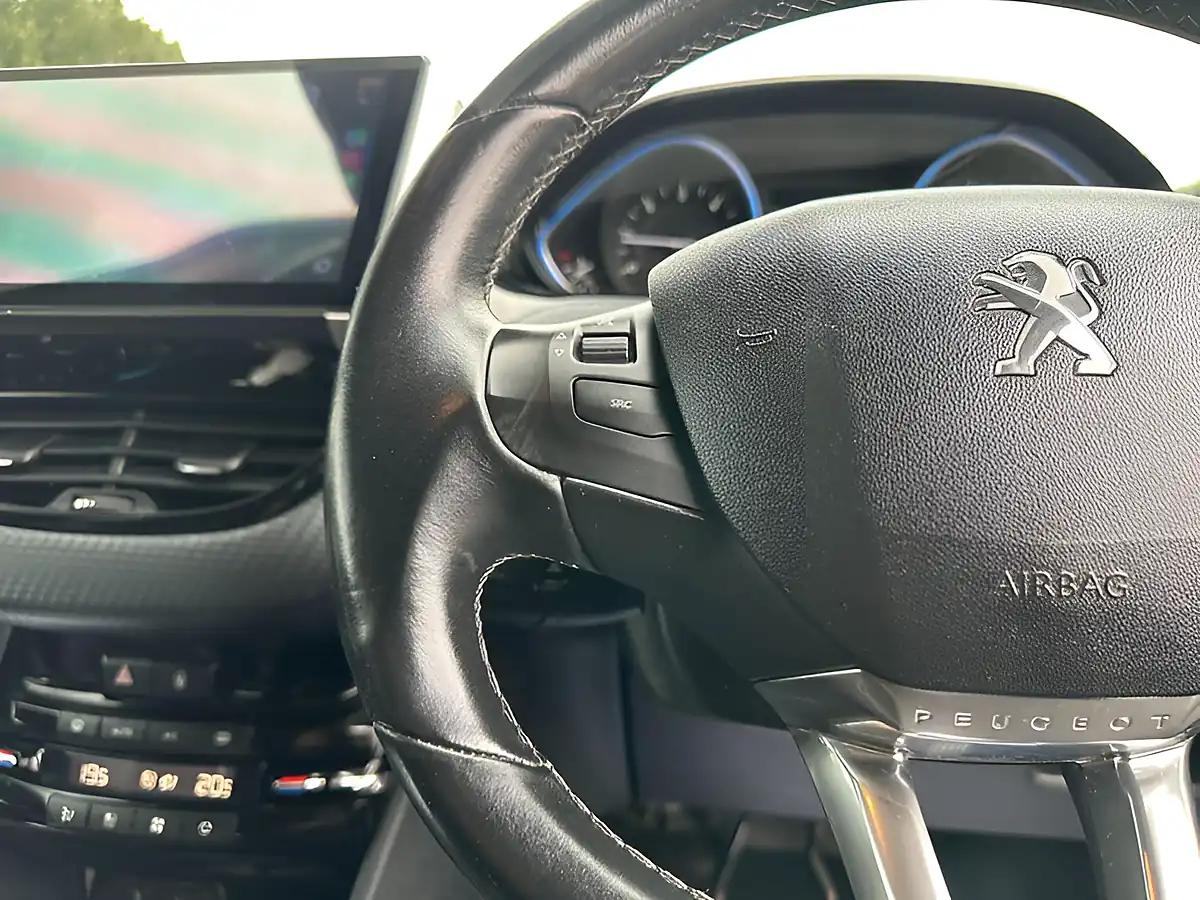 Used 2016 Peugeot 2008 Allure Grey - Interior and Exterior details 16