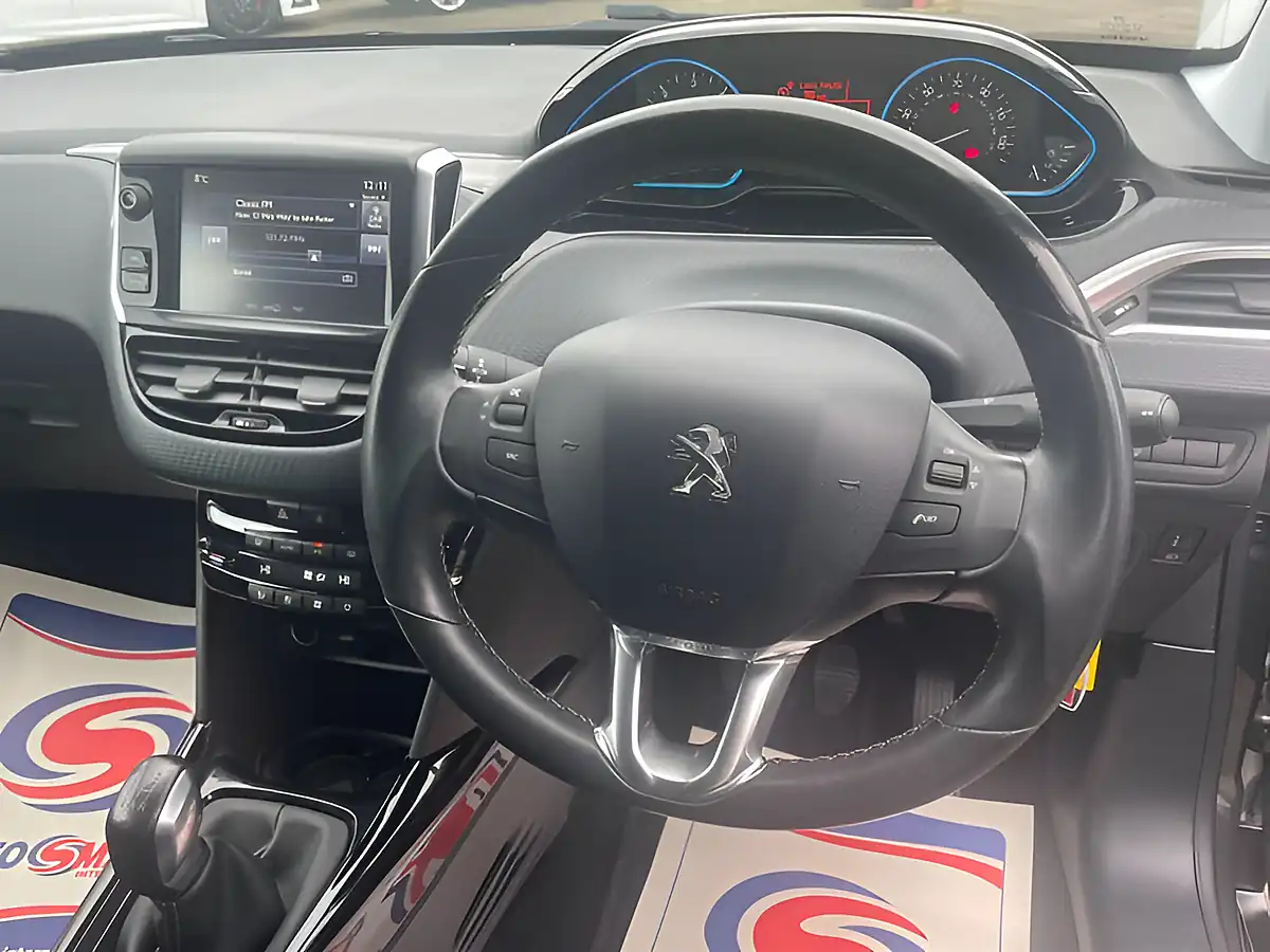 Used 2016 Peugeot 2008 Allure Grey - Interior and Exterior details 14