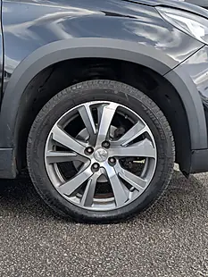 Used 2016 Peugeot 2008 Allure - Interior and Exterior details 13