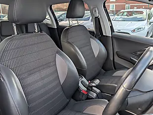 Used 2016 Peugeot 2008 Allure - Interior and Exterior details 18