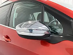 Used 2016 Peugeot 2008 Allure Red - Interior and Exterior details 10