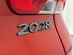 Used 2016 Peugeot 2008 Allure Red - Interior and Exterior details 12