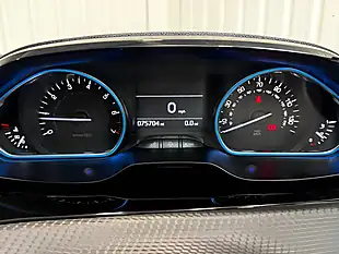 Used 2016 Peugeot 2008 Allure Red - Interior and Exterior details 20