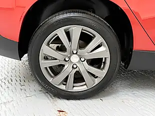 Used 2016 Peugeot 2008 Allure Red - Interior and Exterior details 8
