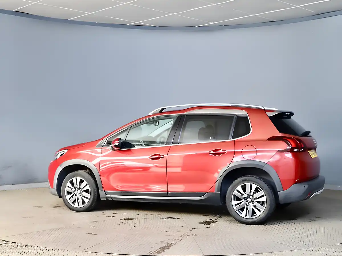 Used 2016 Peugeot 2008 Allure Red - Interior and Exterior details 3