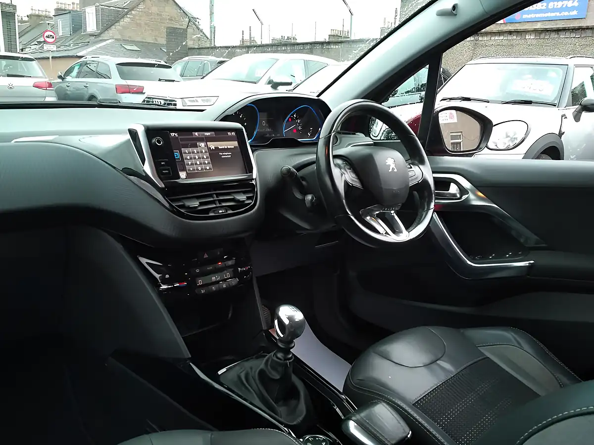 Used 2016 Peugeot 2008 Allure Red - Interior and Exterior details 13