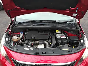 Used 2016 Peugeot 2008 Allure Red - Interior and Exterior details 14