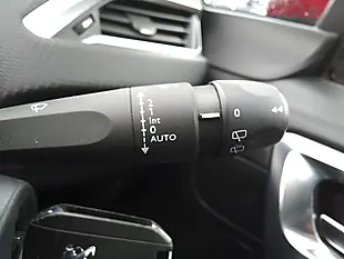 Used 2016 Peugeot 2008 Allure Red - Interior and Exterior details 19
