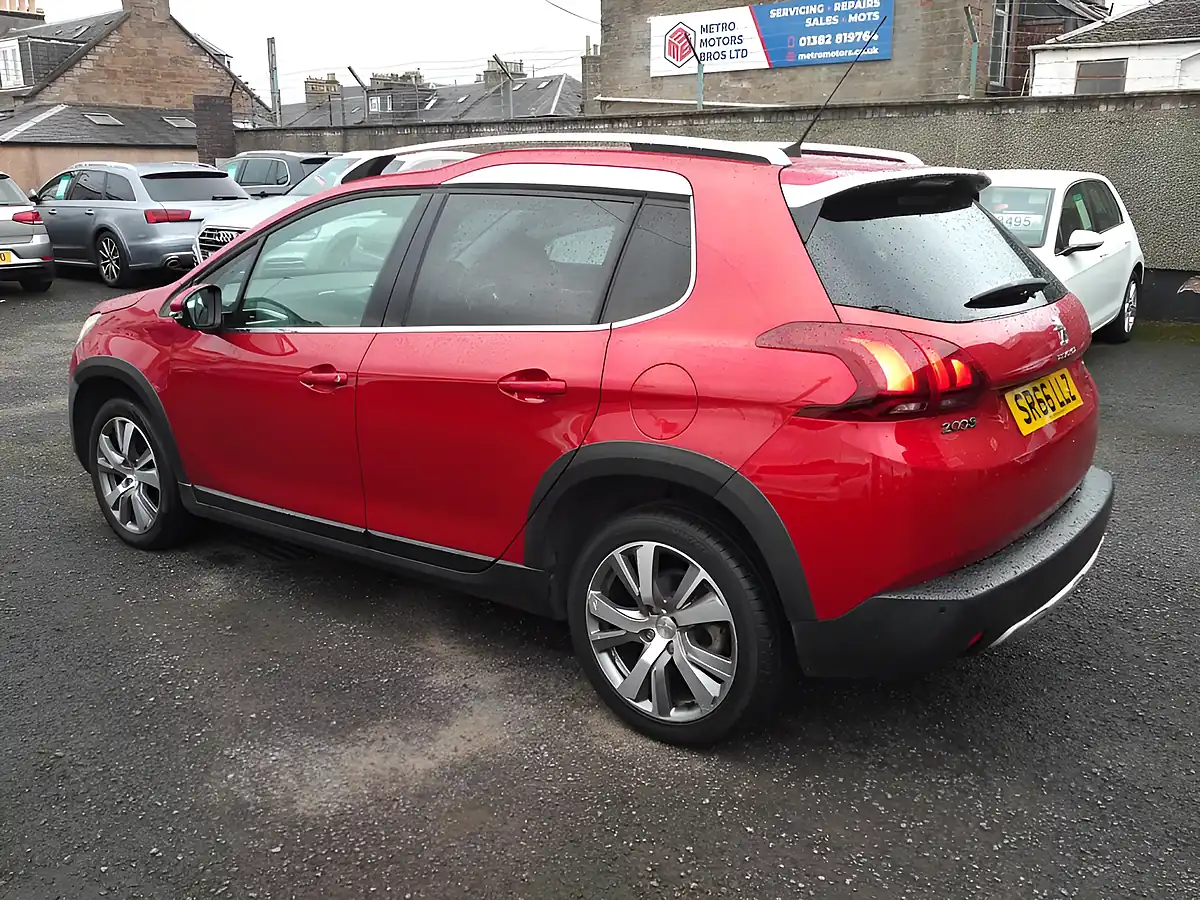 Used 2016 Peugeot 2008 Allure Red - Interior and Exterior details 4